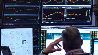 Wall Street gibt Gewinne ab und fällt vor Nvidia-Zahlen ins Minus