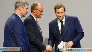 SPD-Parteibasis stimmt dem Koalitionsvertrag mit CDU und CSU zu