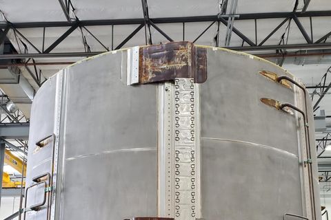 Stärkster Magnet weltweit gefertigt – könnte einen Flugzeugträger anheben
