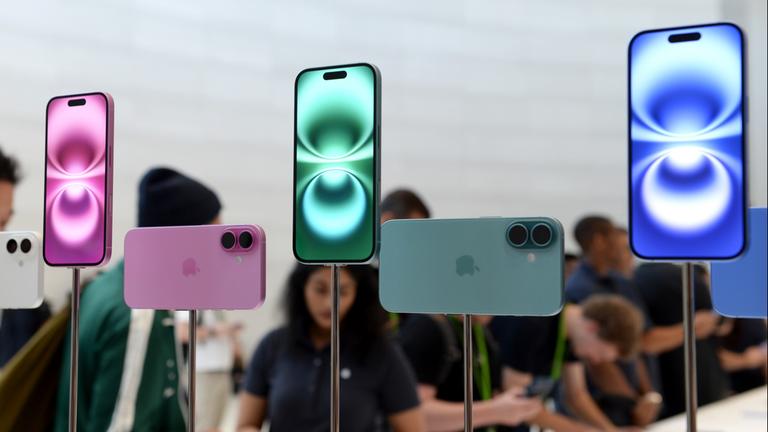 Apple mit Gewinn - und Sorgen