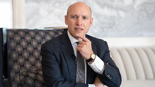 Hessens Europaminister will AfD bei Auslandsreise nicht dabei haben