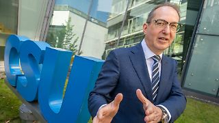 Dobrindt schließt pauschalen Rauswurf von AfD-Mitgliedern aus
