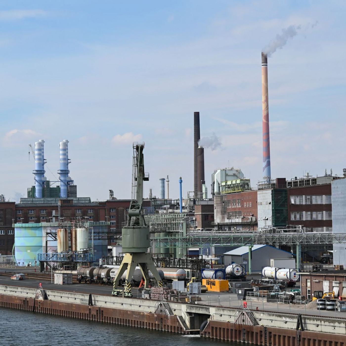 Bayer gibt Standort Frankfurt auf - 500 Jobs betroffen