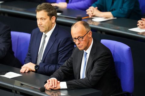 Uneinigkeit bei EU-Gesetz: SPD und Merz widersprechen sich