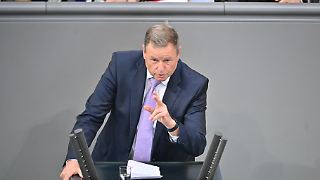 Linke beklagt "Foulspiel", AfD wütet auch