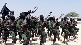 Selbstmordattentäter tötet 13 Menschen in Mogadischu