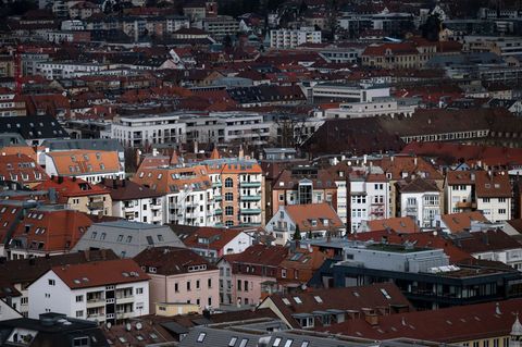 Jeder Neunte in Deutschland lebt in beengten Wohnungen