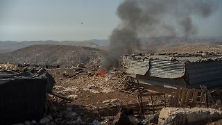Israelische Siedler greifen palästinensisches Dorf an