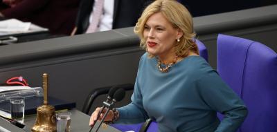 Klöckner will mehr Befugnisse für Bundestagspolizei