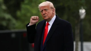 Trump schiebt 50-Prozent-Zölle auf EU-Waren auf