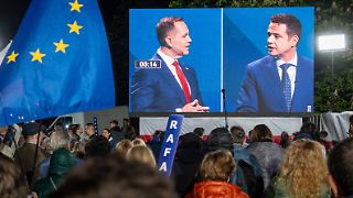 Präsidenten-Kandidaten mobilisieren Zehntausende Anhänger in Polen