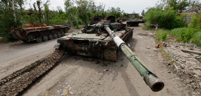 Russland zieht laut Selenskyj 50.000 Soldaten an der Front zusammen – Ukraine startet Gegenmaßnahmen