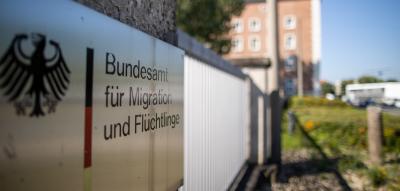 BAMF stellt tausende Passersatzdokumente aus – häufig trotzdem keine Ausreise