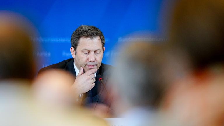 Verhindert der Bürokratieabbau neue Ermittlungen?