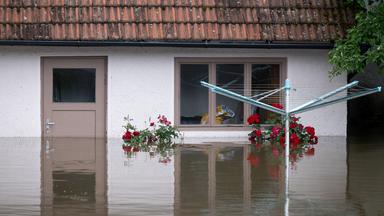 Wetterextreme sorgen für Milliardenschäden