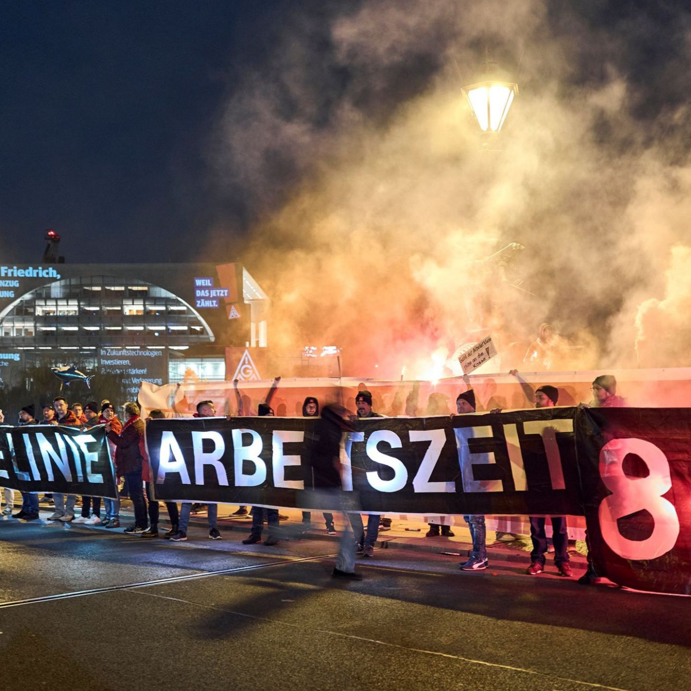 Studie: Neue "Wochenarbeitszeit" bringt Zwölf-Stunden-Tage