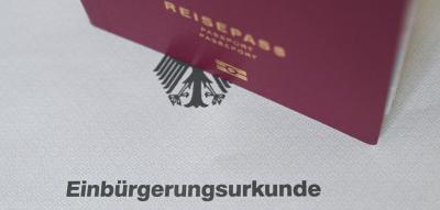 Anstieg um 46 Prozent – Zahl der Einbürgerungen erreicht Höchststand