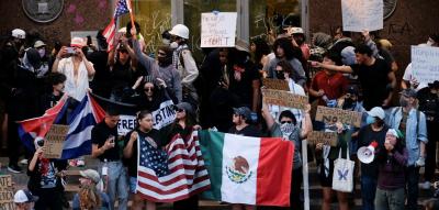 Proteste weiten sich aus – Texas kündigt Einsatz von Nationalgarde an