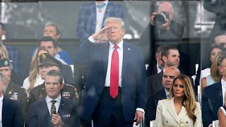 Trump preist das US-Militär - Millionen bei landesweiten Demonstrationen gemeldet