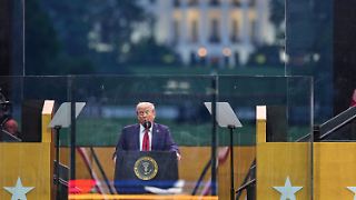 Trump beteuert Nicht-Beteiligung - und droht Iran dennoch