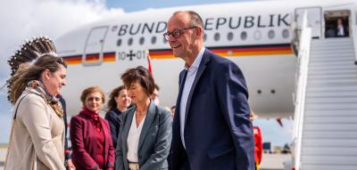 Mit Trump in den Bergen – Bundeskanzler Merz trifft in Kanada ein