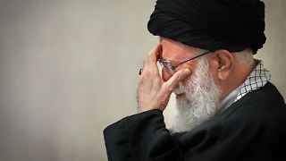 Darf Israel Chamenei nach dem Völkerrecht töten?