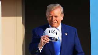 Trump spricht mit Selenskyj und ist von ukrainischem Schicksal ergriffen
