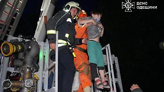 Tote und viele Verletzte nach Angriffen auf Ukraine