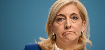 „Beitragserhöhung zu befürchten“ – Gesundheitsministerin hält Pflicht zur Privatvorsorge für denkbar