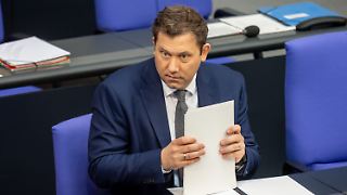 Klingbeil verteidigt "Rekordinvestitionen" auf Pump
