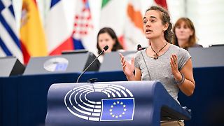 Carola Rackete gibt Sitz im EU-Parlament ab