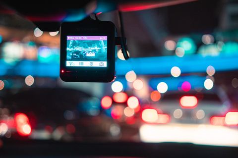 Sicher unterwegs: Autokamera jetzt im Angebot!