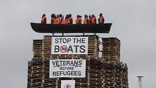 Nordirlands Unionisten wollen Migranten-Puppen verbrennen