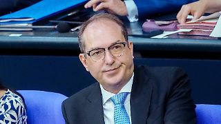 Dobrindt feiert deutschen Abstieg auf Platz 3