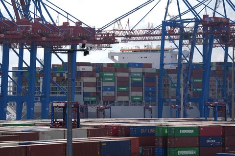 Bundesbank: Deutsche Exporteure fallen am Weltmarkt zurück