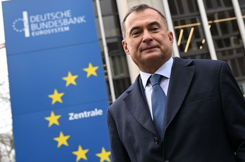 Bundesbank: Wirtschaft verliert an Fahrt - US-Zölle belasten