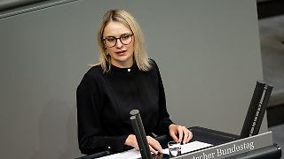 Flüchtlingsbeauftragte geht auf Distanz zu Dobrindt