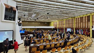 ISA-Teilnehmer bricht im Sitzungssaal zusammen