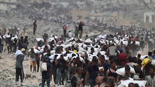 Erste größere Hilfslieferungen erreichen Hungernde in Gaza