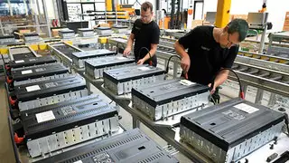 Schleppender Anschluss ans Stromnetz bremst Speicherhersteller Tesvolt