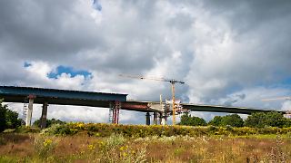 Bundestag gibt vorab Milliarde für Autobahn GmbH frei