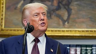 Trump präsentiert neue Zollhammer-Liste und verschiebt Start