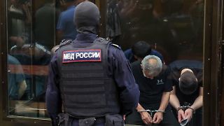 19 Angeklagte nach Terrorangriff in Russland vor Gericht