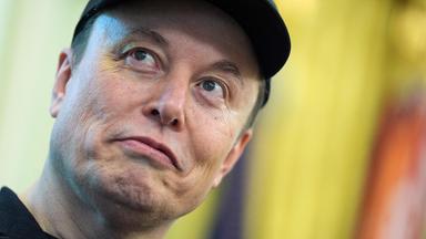 Tesla stellt Musk riesiges Aktienpaket in Aussicht