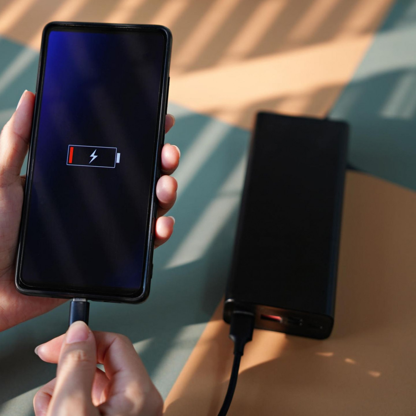 Beliebte Powerbank kostet nur 19 Euro: Die Top-Deals am Mittwoch