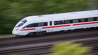Regierung will drastische Preiserhöhungen bei der Bahn verhindern