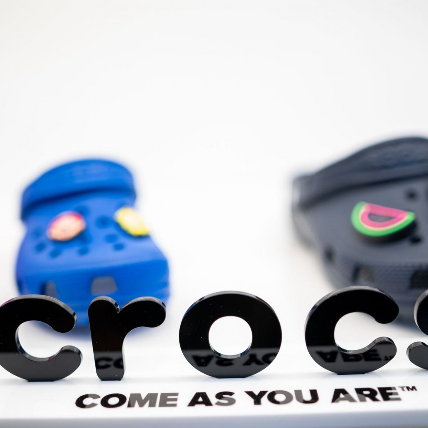 Aktie von Crocs-Firma bricht um fast 30 Prozent ein