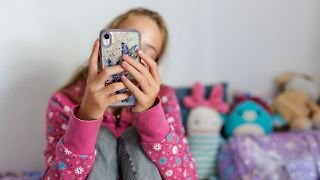 Meta-KI schrieb Kindern: Dein Körper ist ein "Kunstwerk"