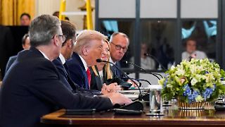 Merz widerspricht Trump und verlangt zunächst Waffenruhe