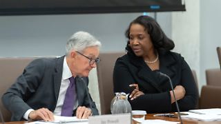 Trump kündigt Entlassung der Fed-Gouverneurin an